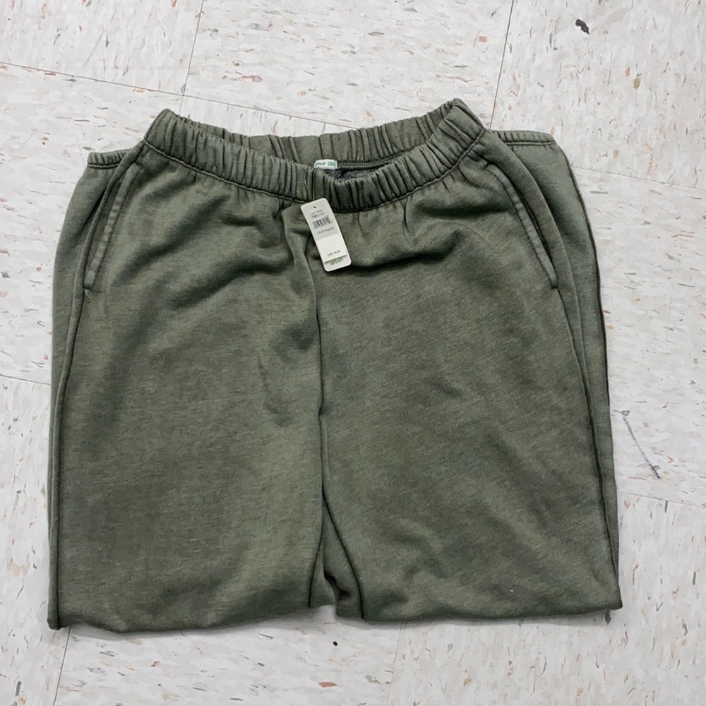 Aerie beautiful unique shade of green joggers